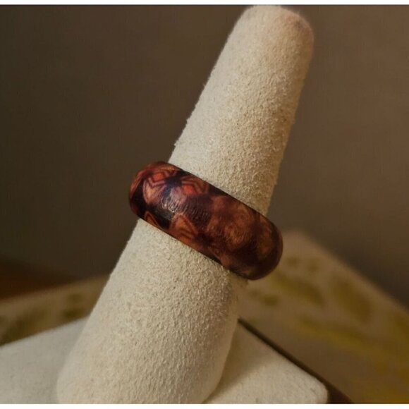Size 8 Real Wood Unisex Ring Handcrafted Matte Finish Minimalist Jewelry - Picture 2 of 4